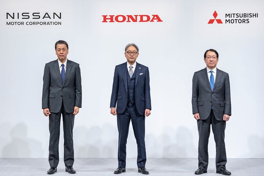 Honda and Nissan in talks to merge making a common brand.